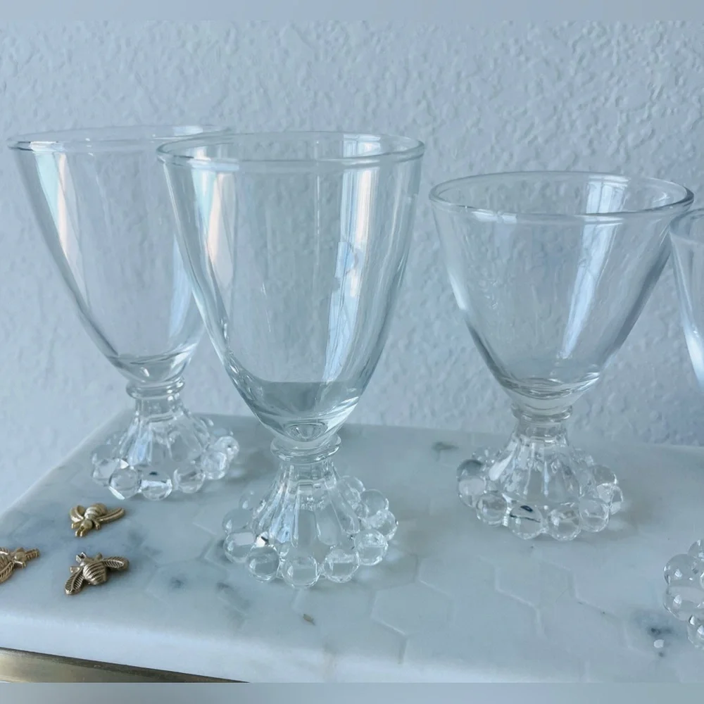 Beautiful‎ & Timeless Vintage Berwick Boopie Clear Juice  /Wine Glasses:3-4 ozs.